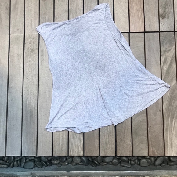 TRACE Light Grey Sleeveless ‘La Mode Paris’ Top - Picture 3 of 5